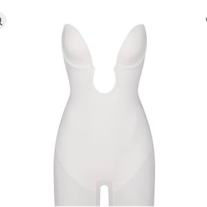 Skims Deep plunge Shape-wear